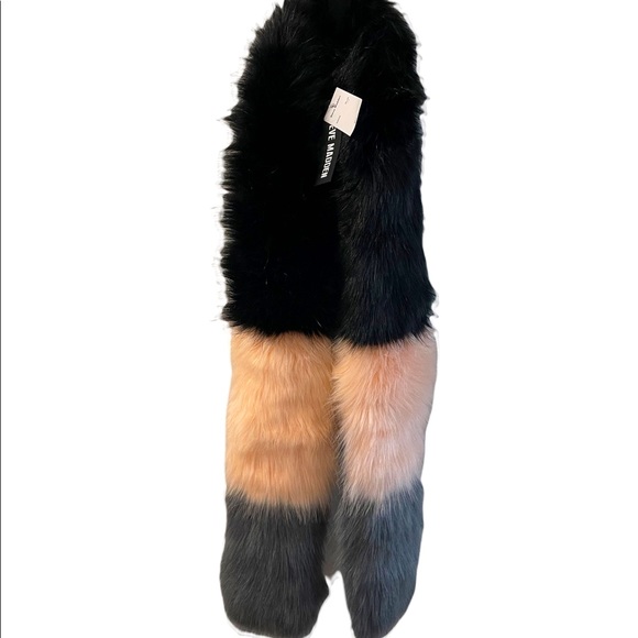 Steve Madden faux fur multicolor scarf